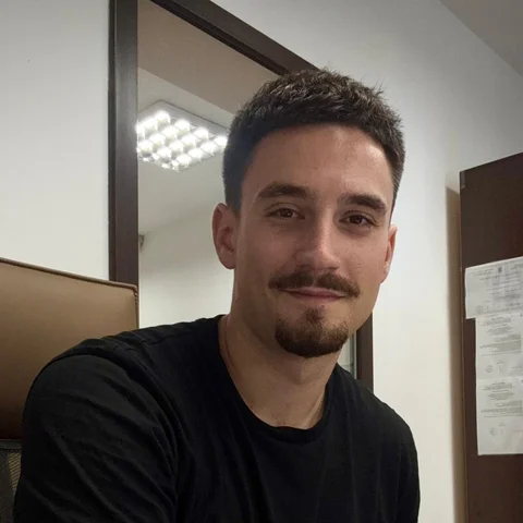 Darian Bota